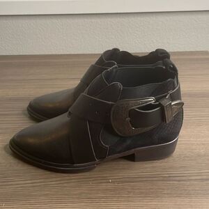 Free People Western Maverick Chelsea Boots size 6